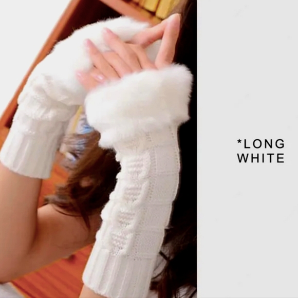 Beautiful Warn Fingerless Faux Fur Winter Gloves Long - Picture 2 of 2